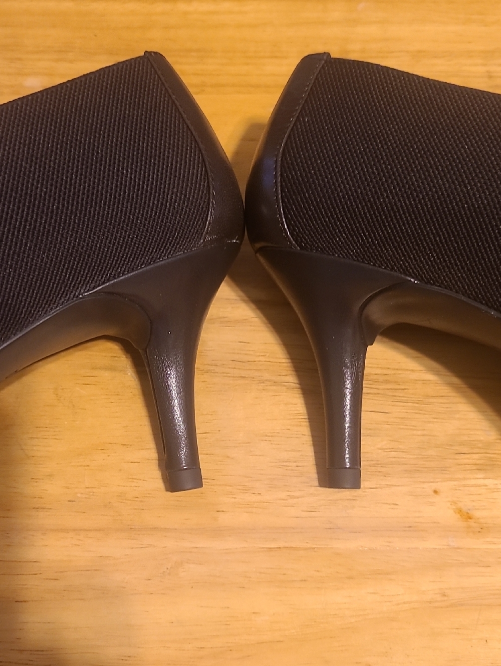 Bandolino Brown Pointed Toe Ankle Booties - Picture 12 of 12